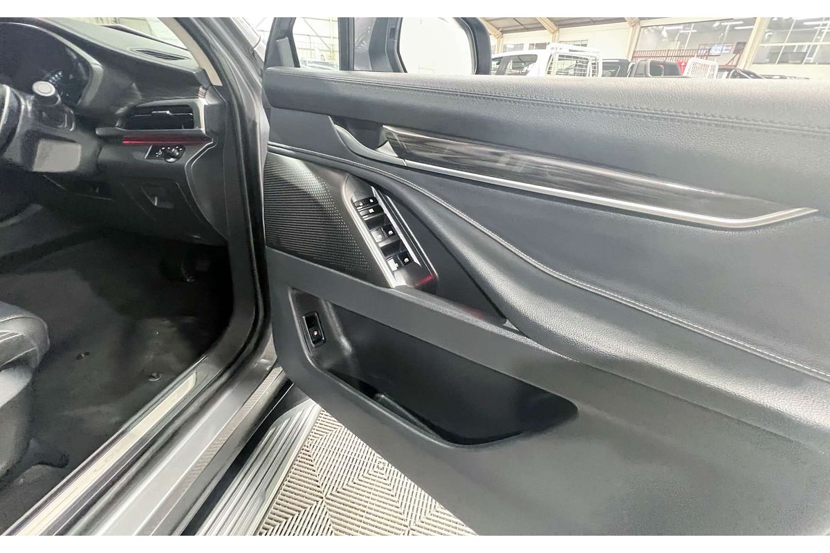 2022 LDV D90 Executive SV9A
