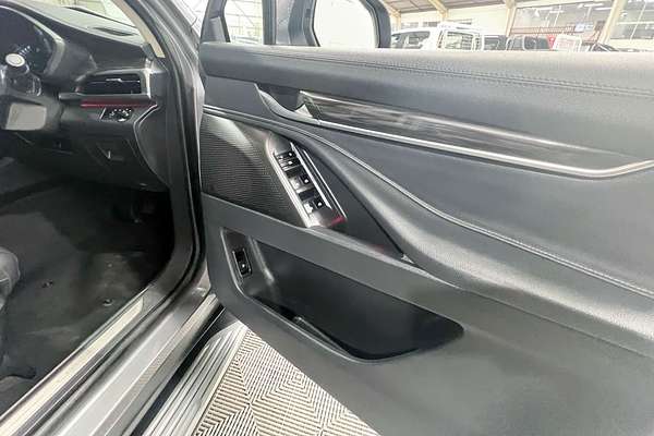2022 LDV D90 Executive SV9A