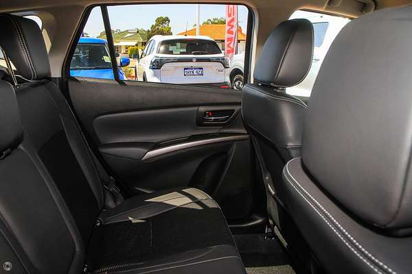 2023 Suzuki S-Cross Plus JYB