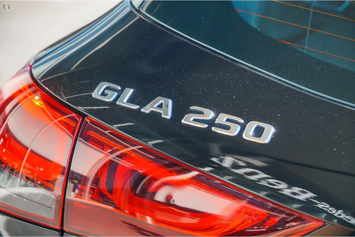 2022 Mercedes-Benz GLA-Class GLA250 H247
