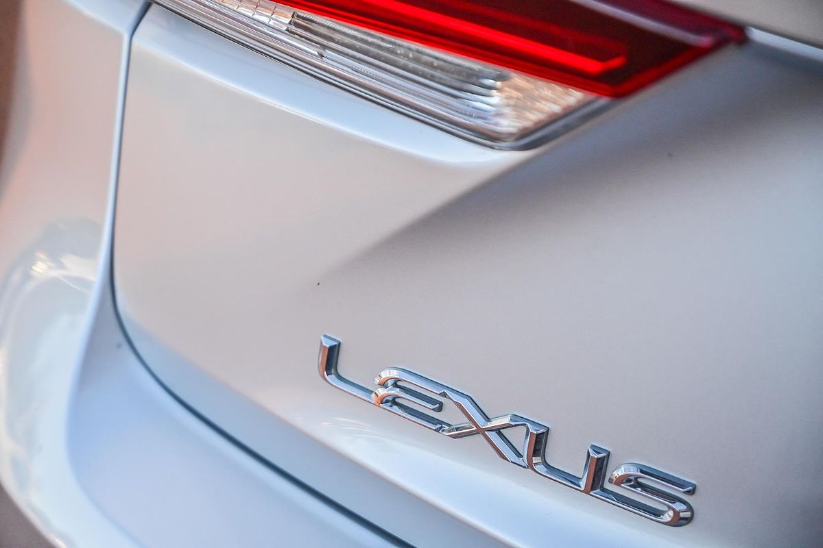 2018 Lexus IS IS300 Luxury ASE30R
