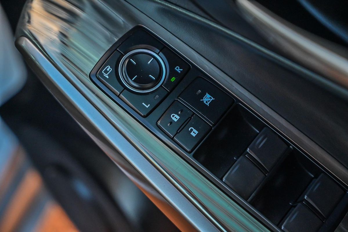 2018 Lexus IS IS300 Luxury ASE30R