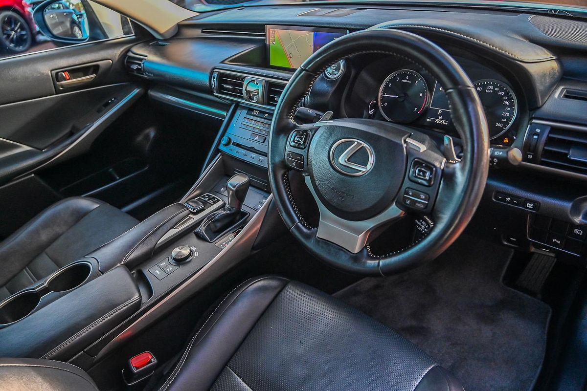 2018 Lexus IS IS300 Luxury ASE30R