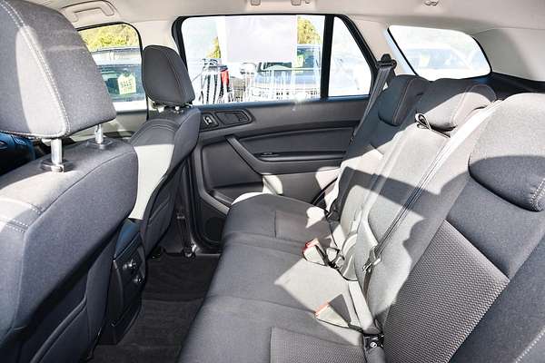 2021 Ford Everest Ambiente UA II 3.2L