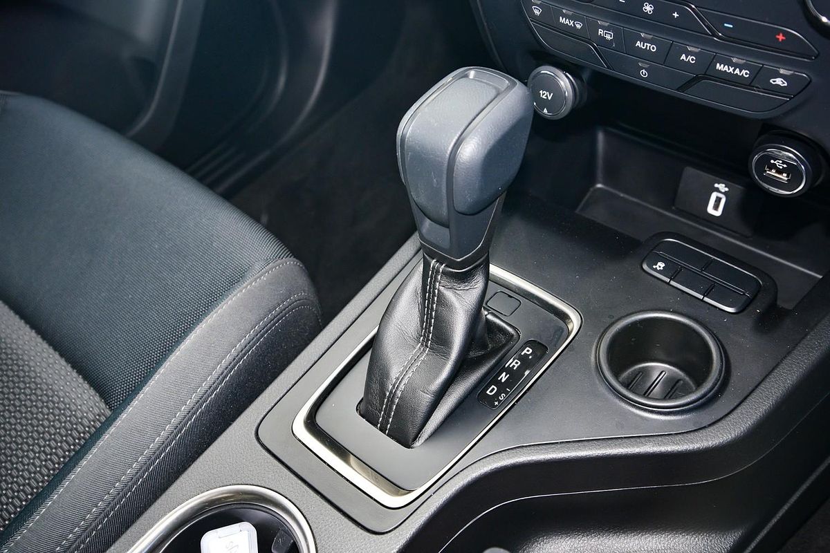 2021 Ford Everest Ambiente UA II 3.2L