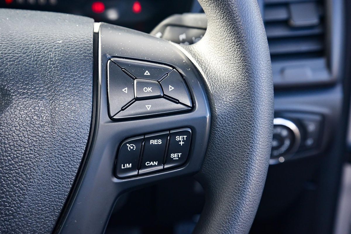 2021 Ford Everest Ambiente UA II 3.2L