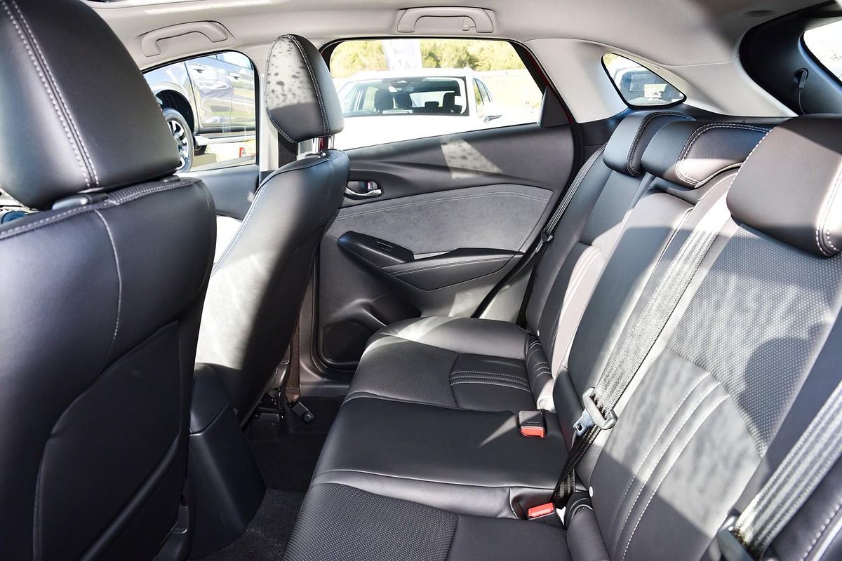 2025 Mazda CX-3 G20 Akari DK