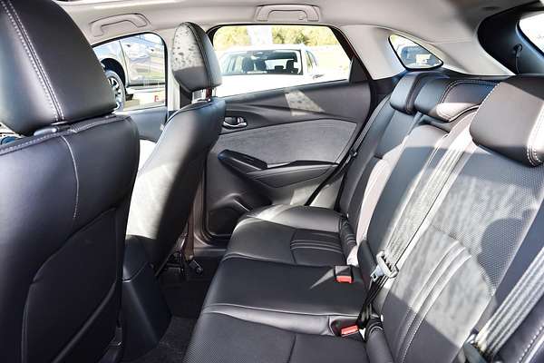 2025 Mazda CX-3 G20 Akari DK