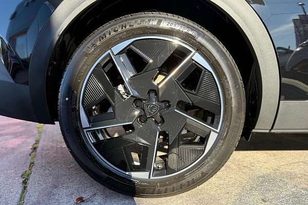 2025 Peugeot 408 GT Premium Hybrid P54