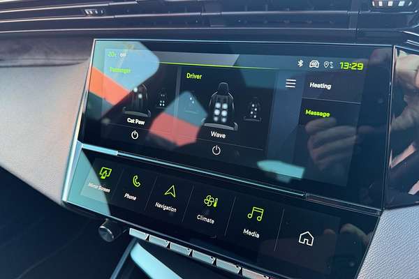 2025 Peugeot 408 GT Premium Hybrid P54