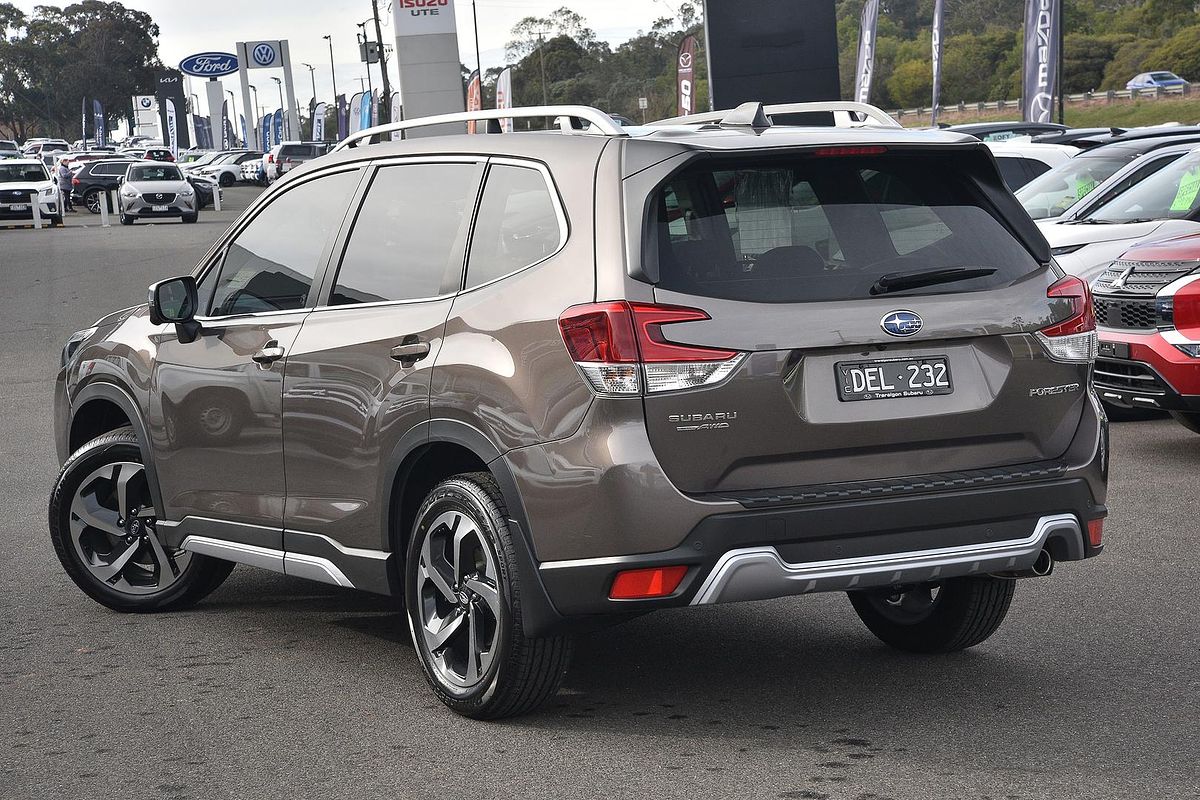 2024 Subaru Forester 2.5i-S S5