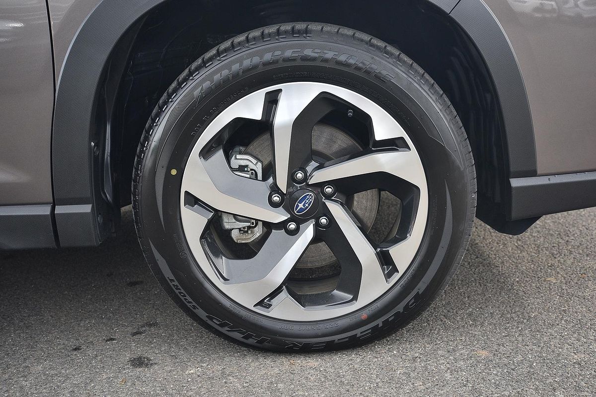 2024 Subaru Forester 2.5i-S S5