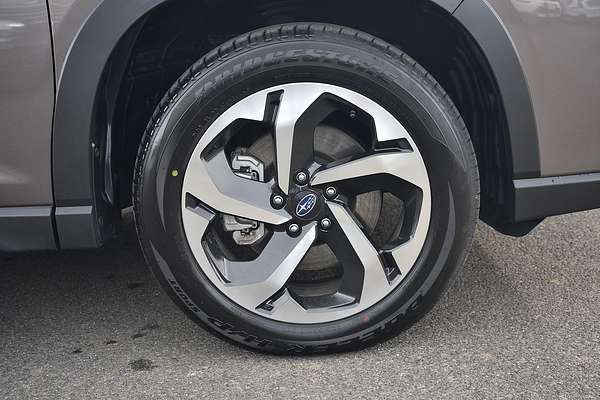 2024 Subaru Forester 2.5i-S S5