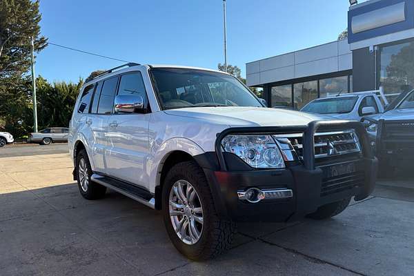 2015 Mitsubishi Pajero GLX NX