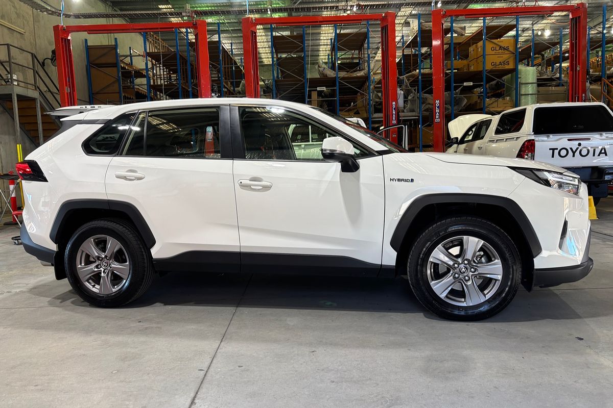 2024 Toyota RAV4 GX AXAH52R