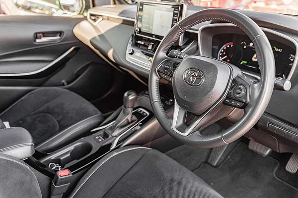 2021 Toyota Corolla ZR Hybrid ZWE211R