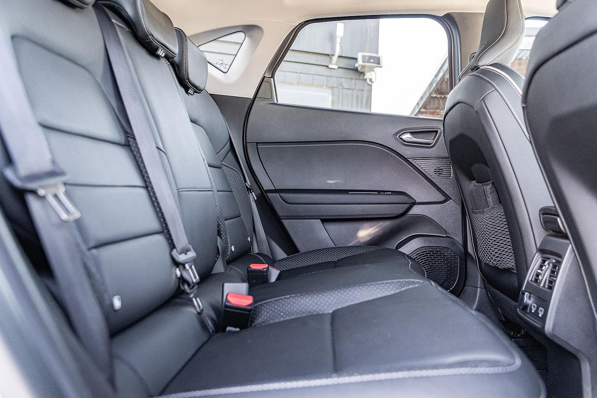 2023 Renault Captur Intens XJB