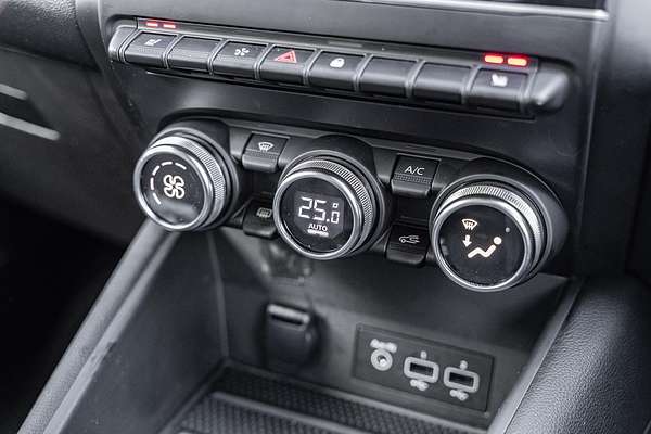 2023 Renault Captur Intens XJB