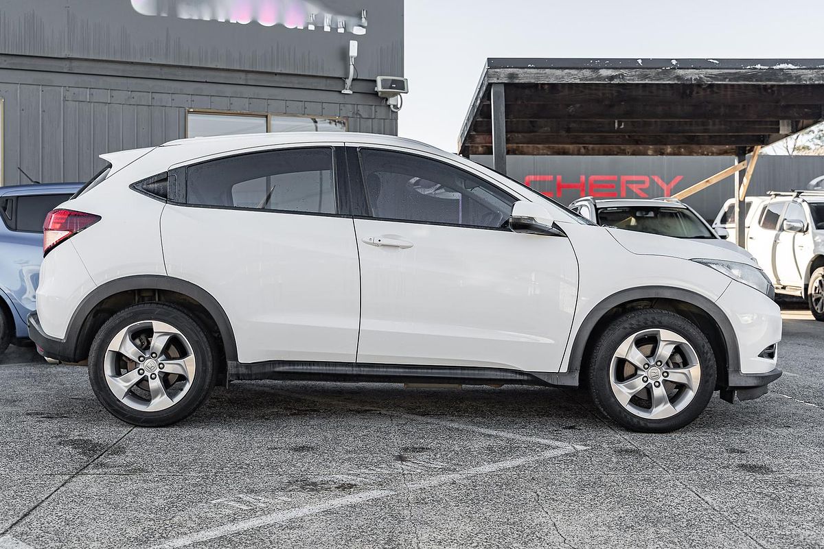 2017 Honda HR-V VTi-S