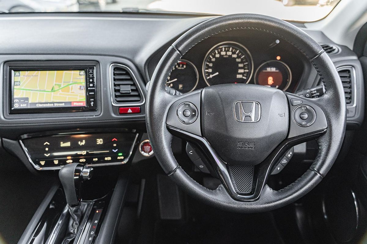 2017 Honda HR-V VTi-S