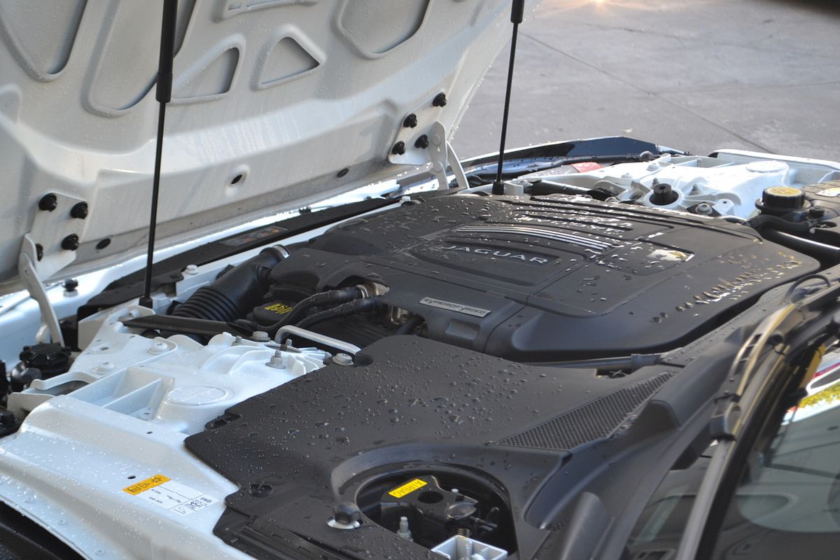 2014 Jaguar F-TYPE X152
