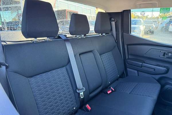 2024 Mitsubishi Triton GLX+ MV 4X4
