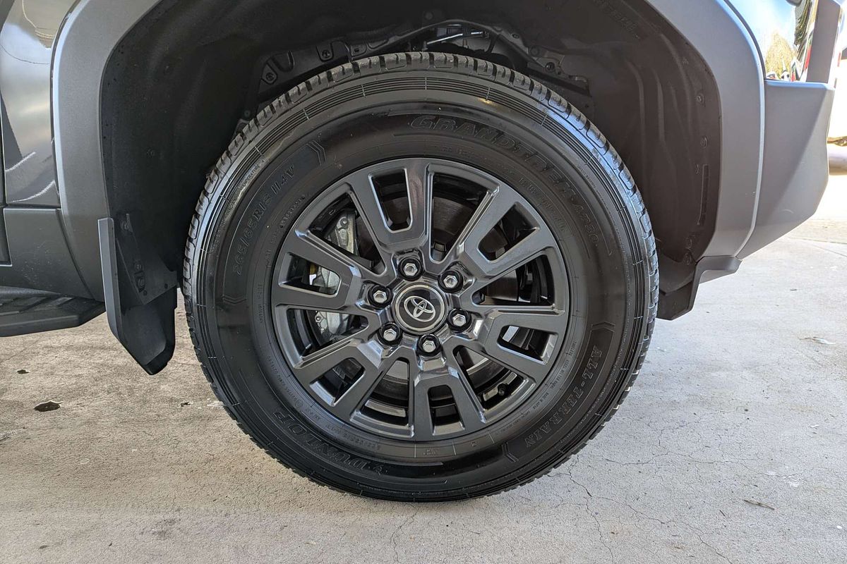 2024 Toyota Landcruiser Prado GXL GDJ251R