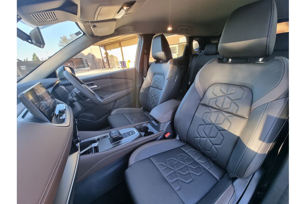 2025 Nissan QASHQAI Ti J12