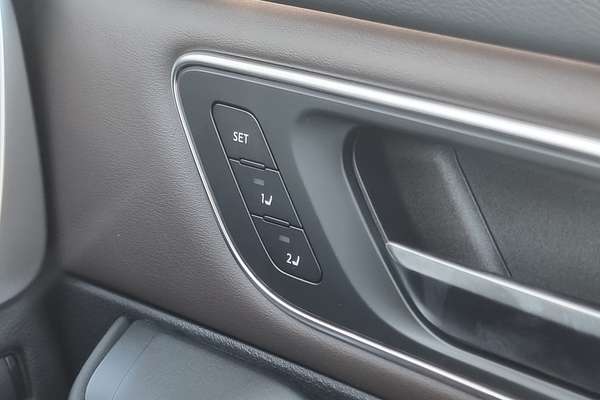 2025 Nissan QASHQAI Ti J12