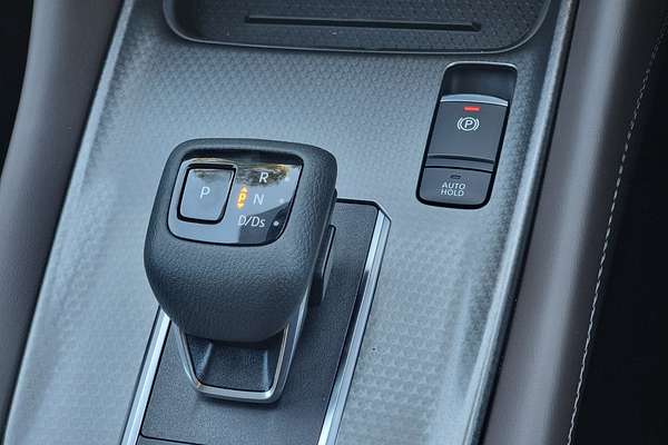 2025 Nissan QASHQAI Ti J12