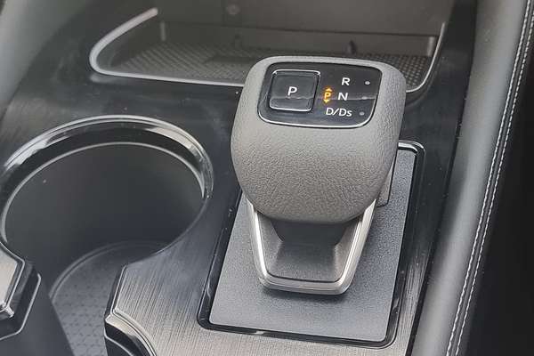 2025 Nissan X-TRAIL Ti-L T33