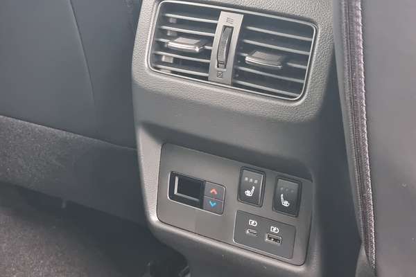 2025 Nissan X-TRAIL Ti-L T33