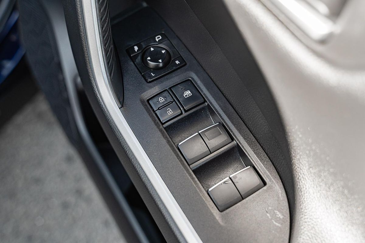 2019 Toyota RAV4 Cruiser MXAA52R