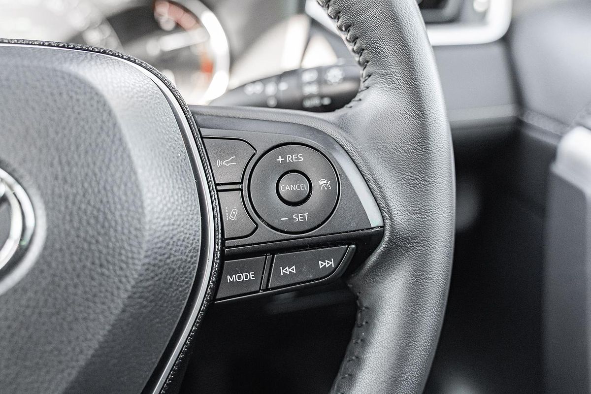2019 Toyota RAV4 Cruiser MXAA52R