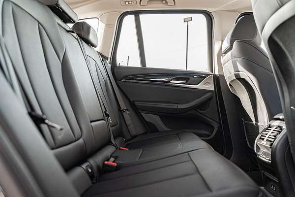 2023 BMW X3 sDrive20i G01 LCI