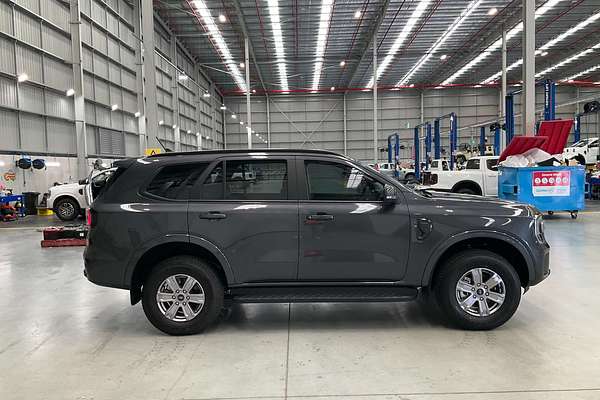 2024 Ford Everest Ambiente 2.0L