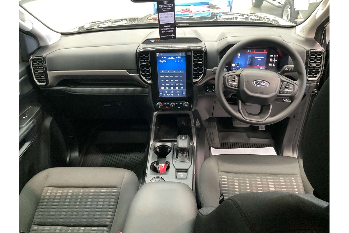 2024 Ford Everest Ambiente 2.0L