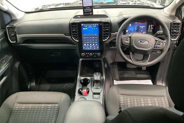 2024 Ford Everest Ambiente 2.0L