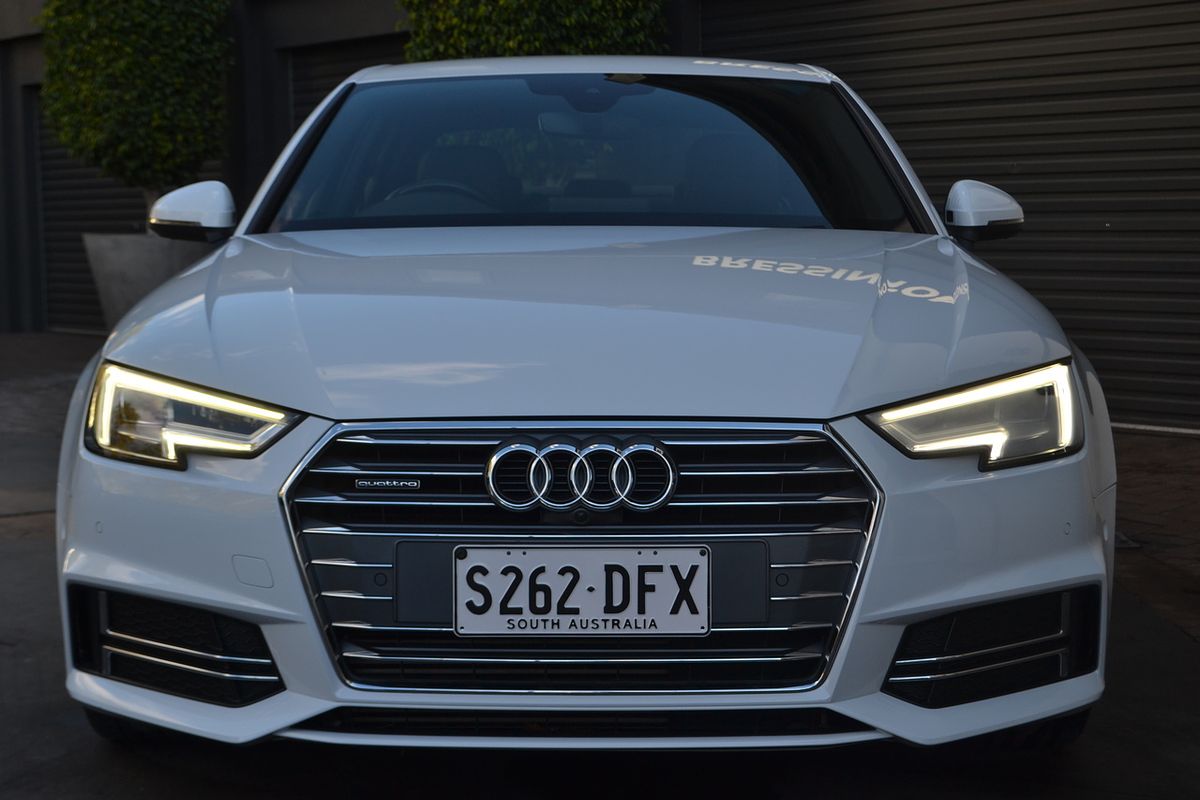 2017 Audi A4 S line B9