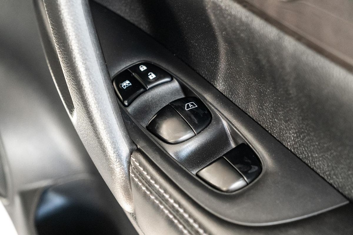 2021 Nissan X-TRAIL ST-L T32