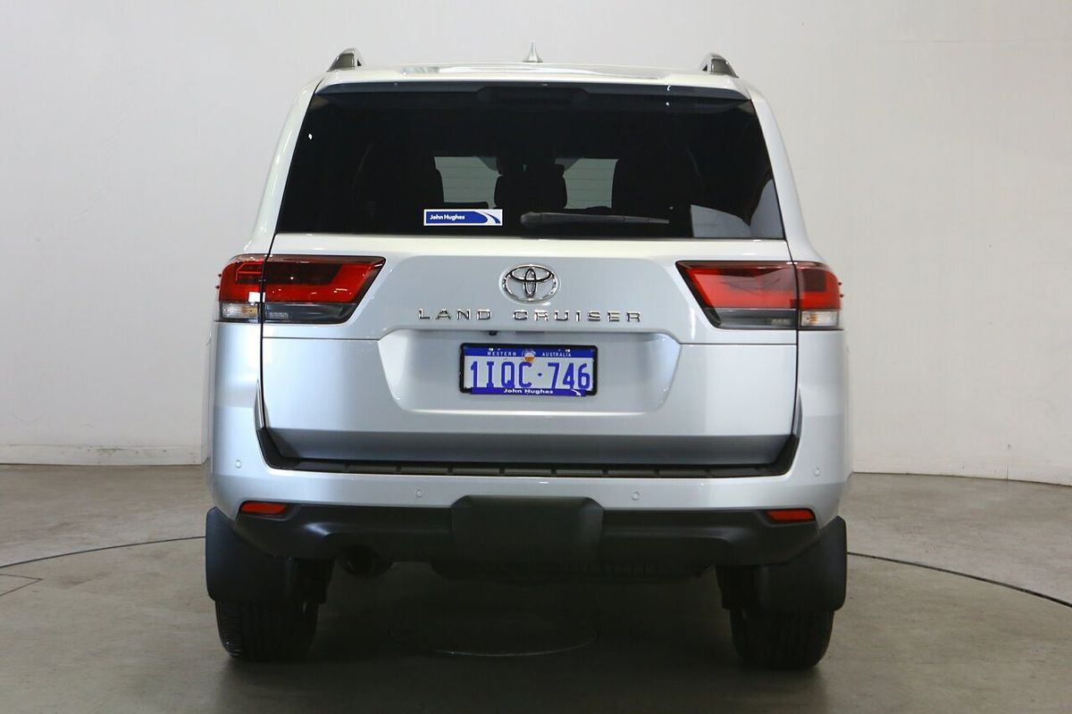 2024 Toyota Landcruiser GXL FJA300R