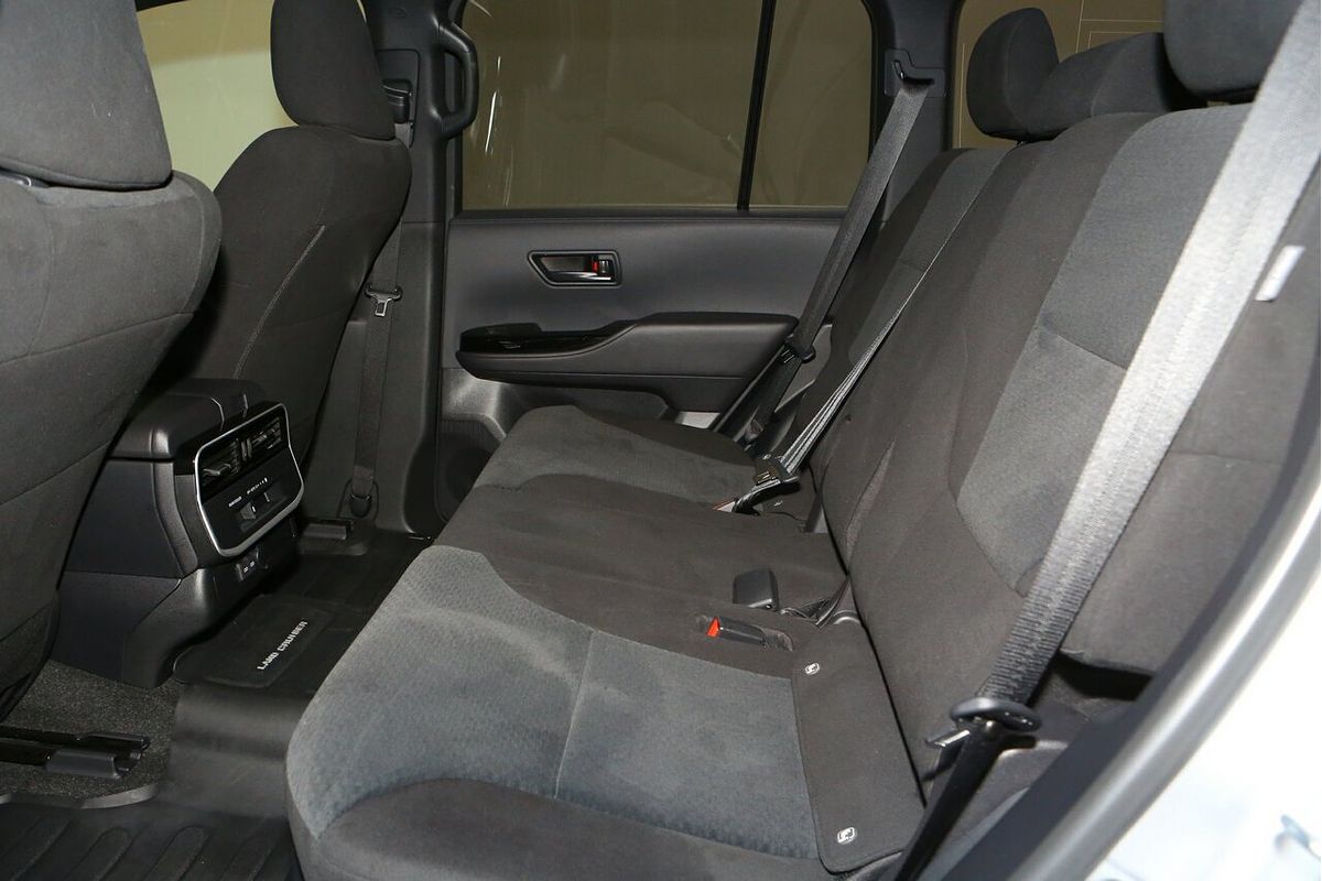 2024 Toyota Landcruiser GXL FJA300R