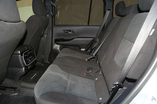 2024 Toyota Landcruiser GXL FJA300R