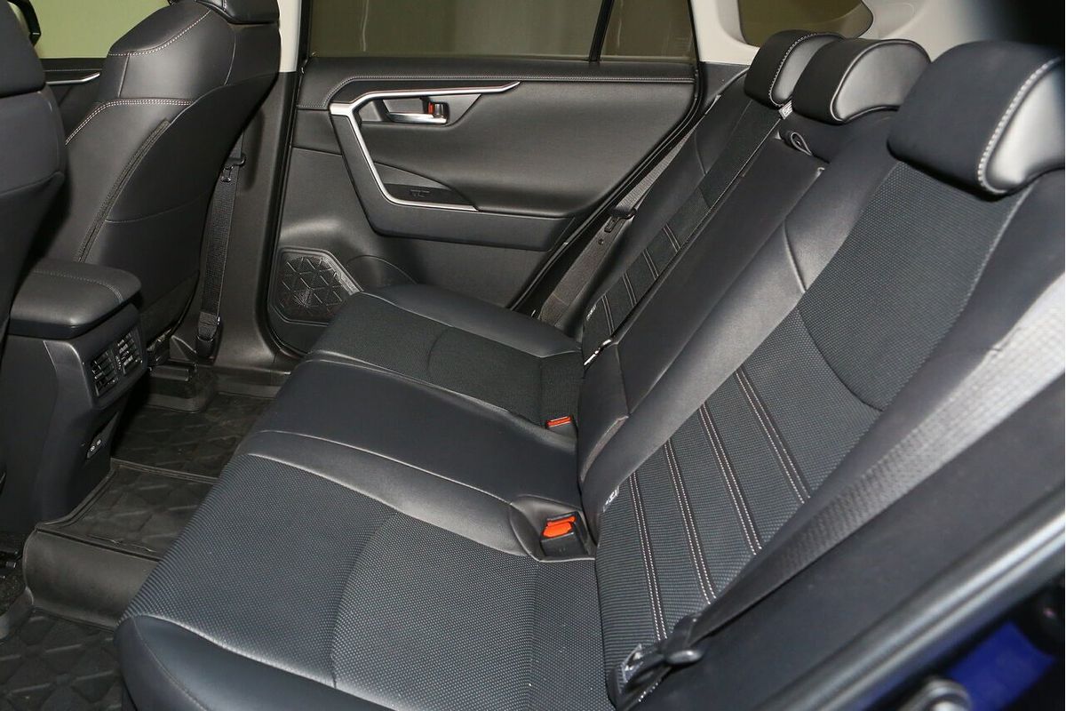 2024 Toyota RAV4 Cruiser AXAH54R