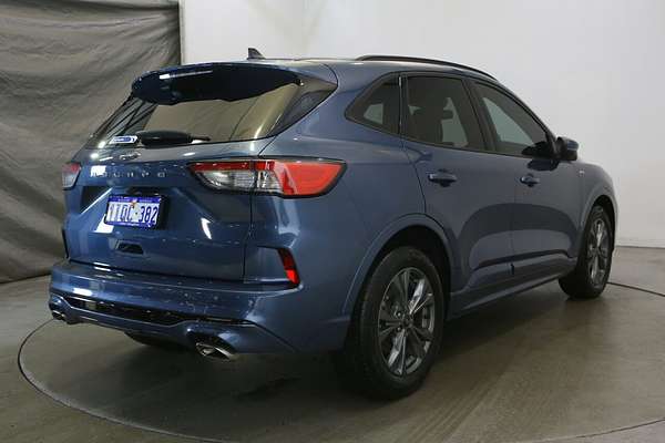 2022 Ford Escape ST-Line ZH