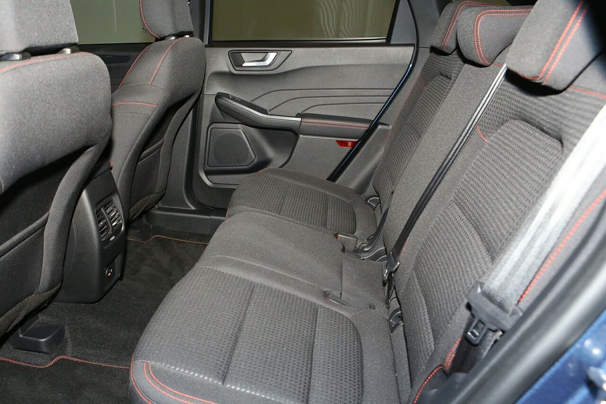 2022 Ford Escape ST-Line ZH
