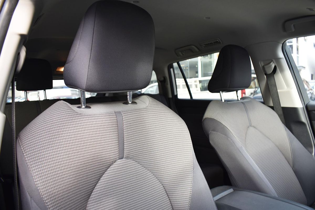 2024 Toyota Kluger GX AXUH78R