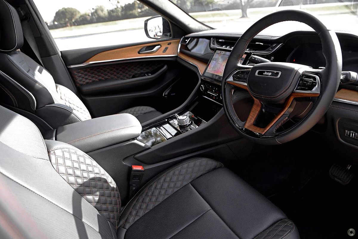 2023 Jeep Grand Cherokee Summit Reserve WL