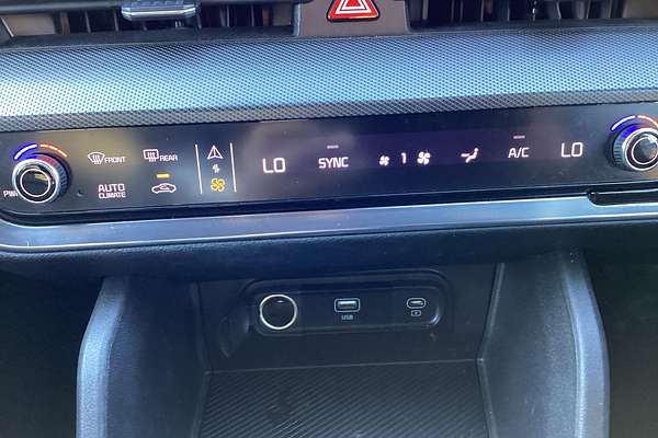 2022 Kia Sportage SX+ NQ5