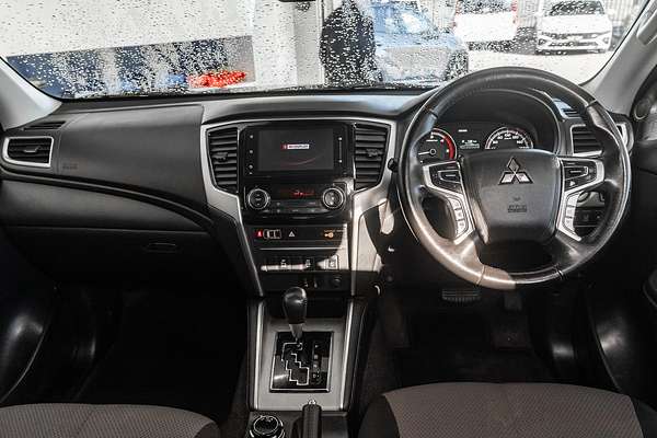 2021 Mitsubishi Triton GLX-R MR 4X4